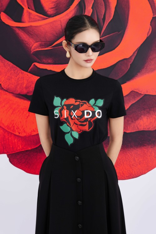 Sixdo Black Rose Embroidery Tshirt